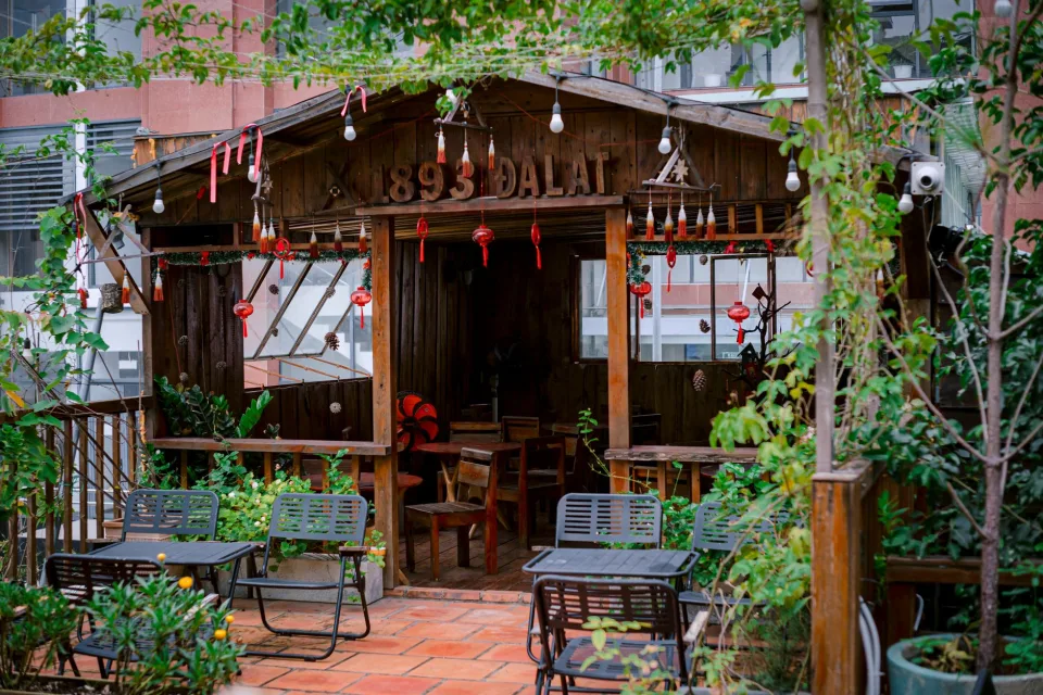 Đường vào homestay